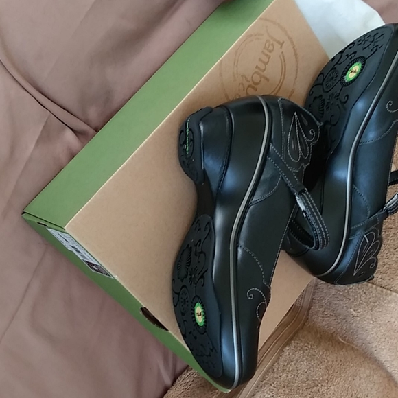 Women shoes - Picture 6 of 6